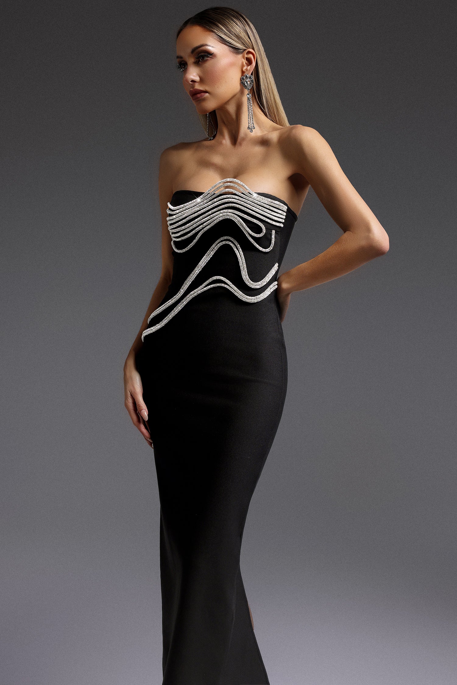 Oga Sleeveless Diamond Bandage Maxi Dress