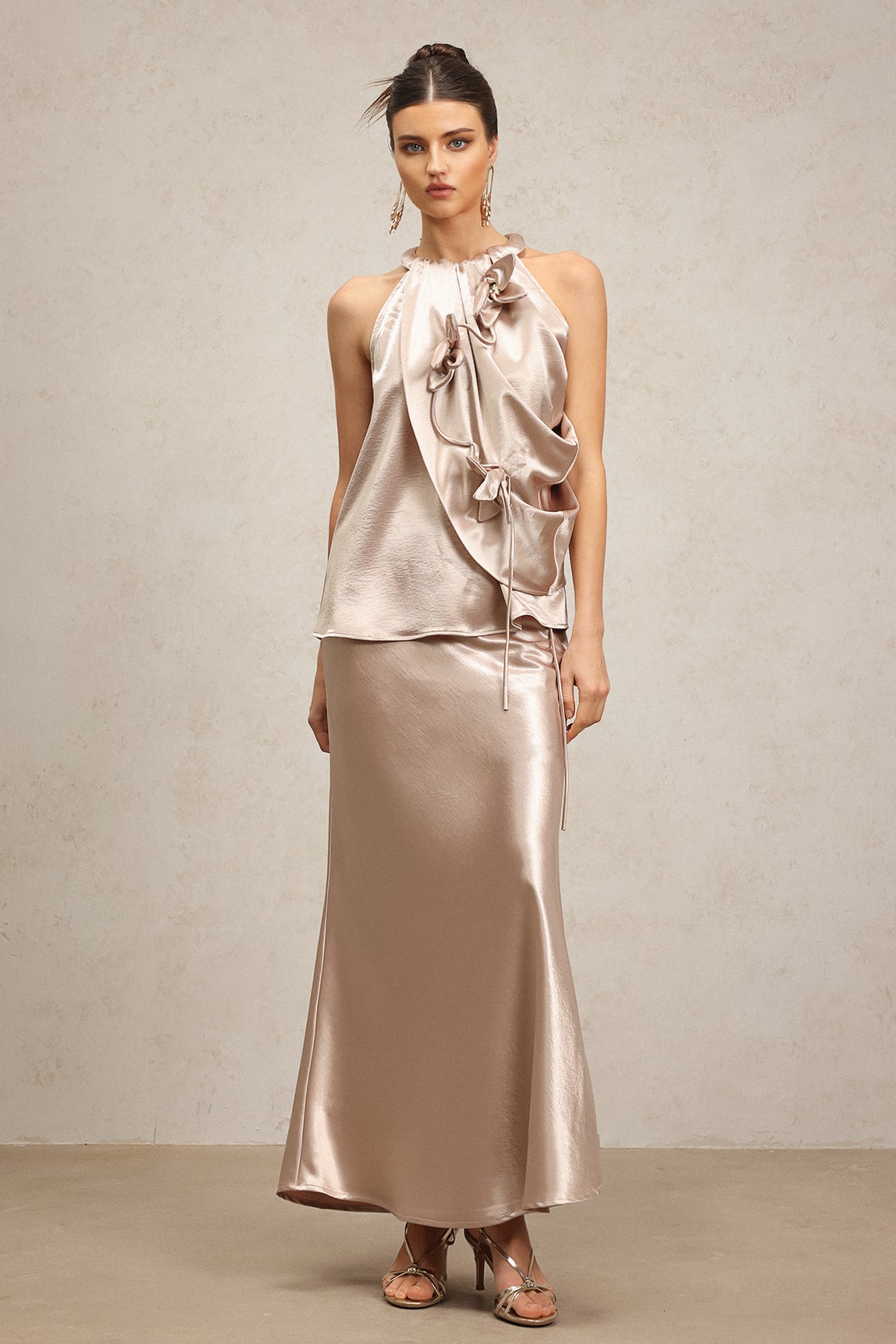 Vazada Flowers Sleeveless Asymmetric Top And Skirt Two-Piece Set