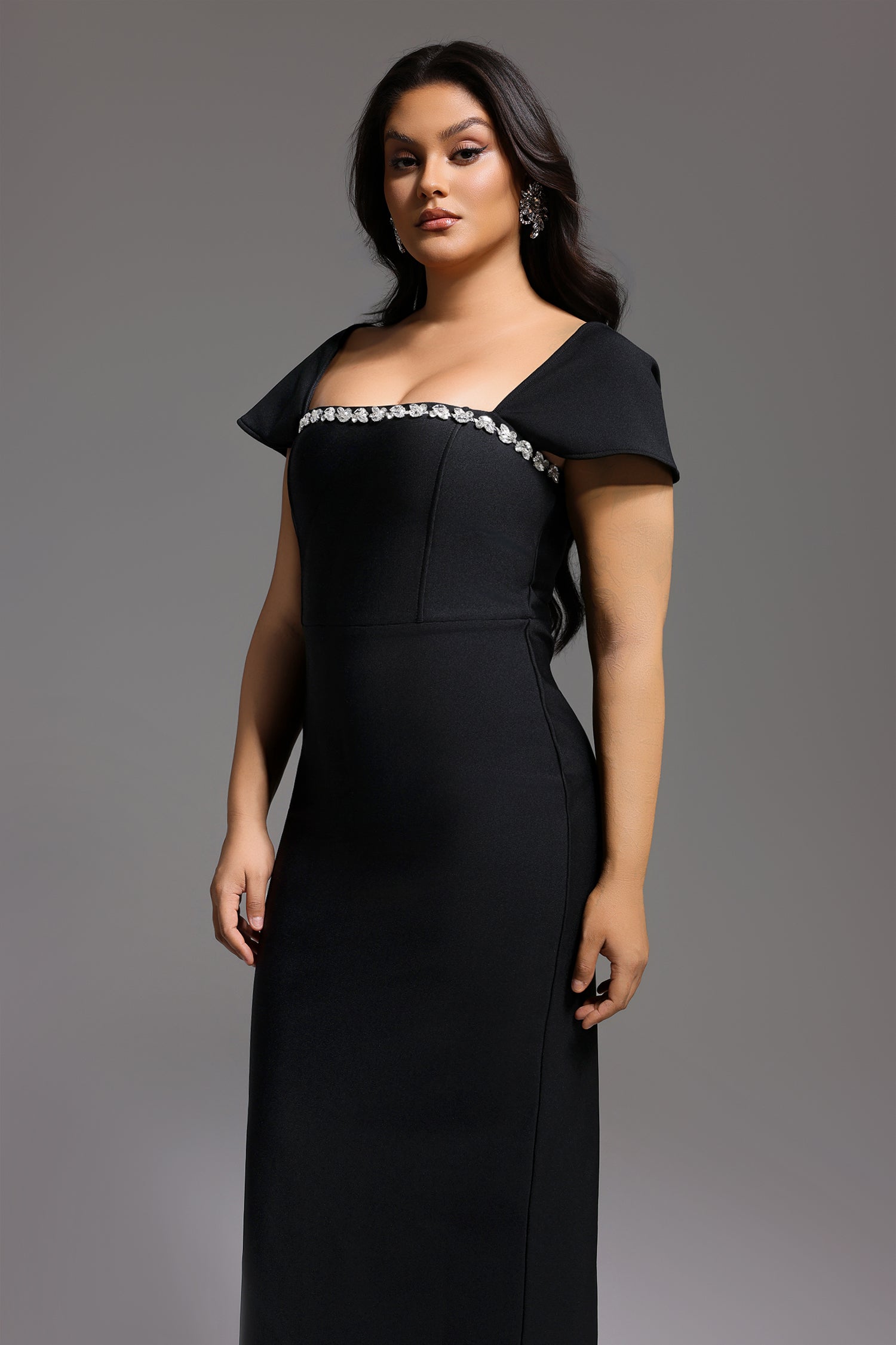 Romelle Short Sleeve Diamond Bandage Maxi Dress