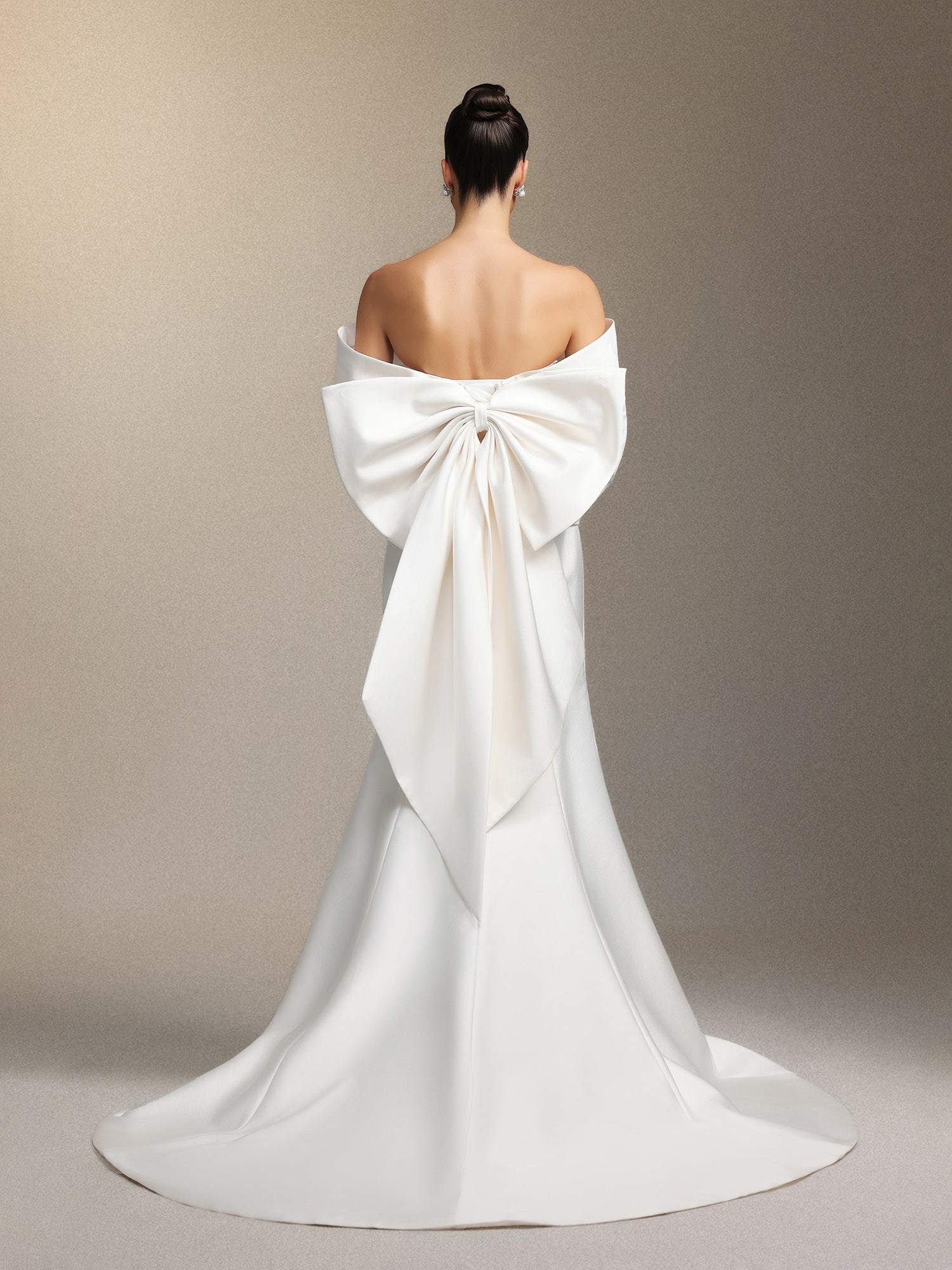 Euen Slimming bow fishtail maxi wedding dress