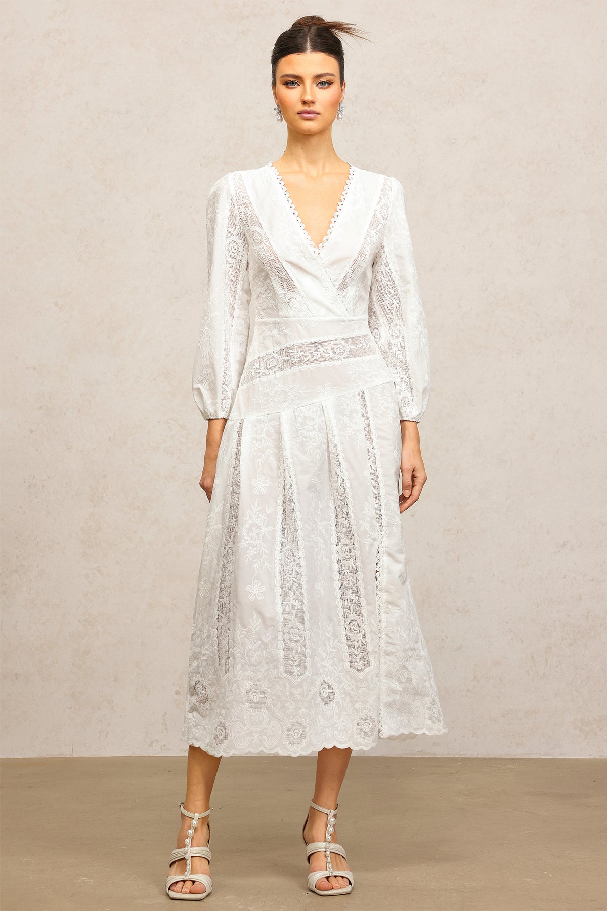 Payson V-Neck Long Sleeves Lace Maxi Dress