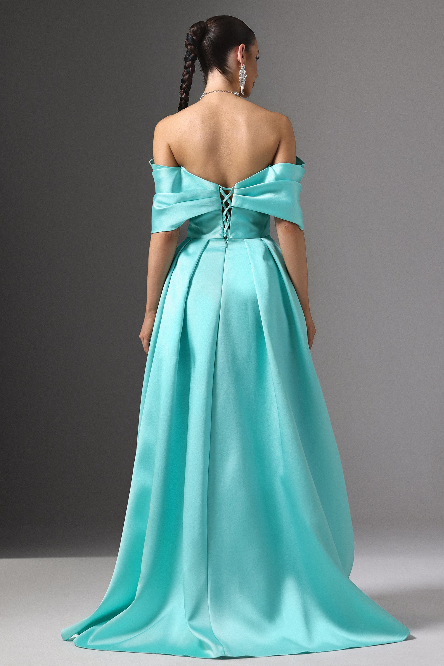 Salamo Off-Shoulder Floral Embroidered Maxi Dress