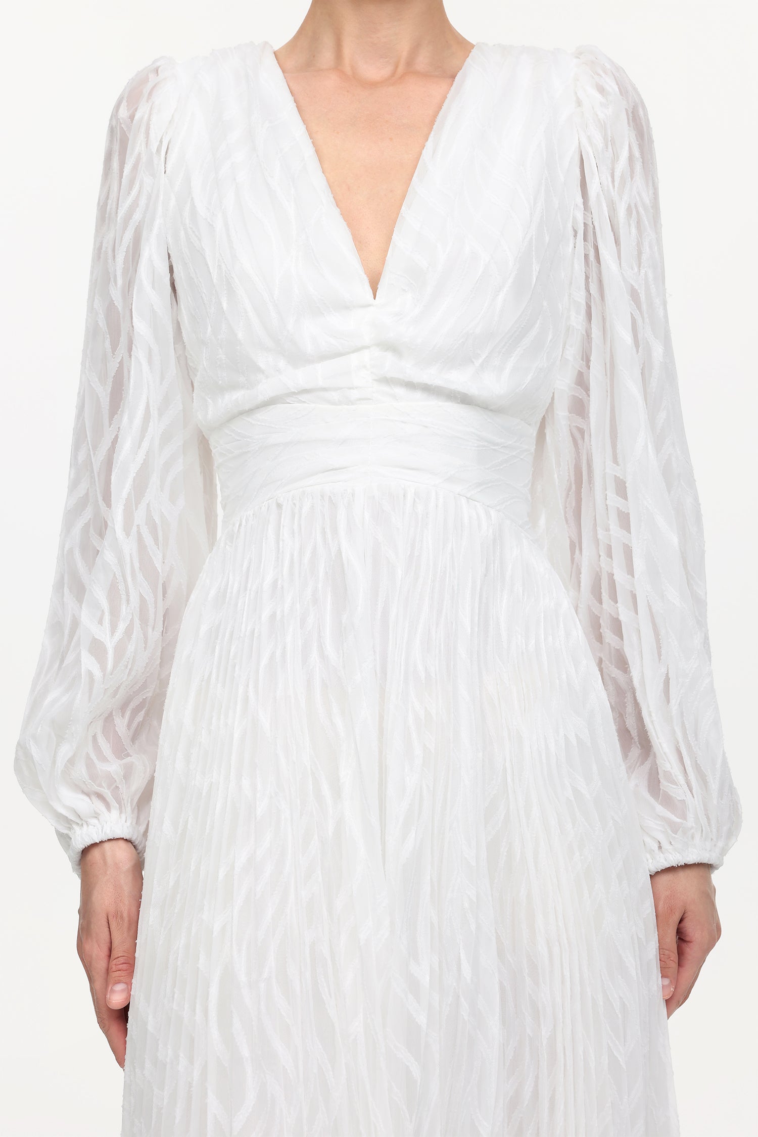 Loretta Resort Flowy V-Neck Long Sleeve Ruched Woven Maxi Dress
