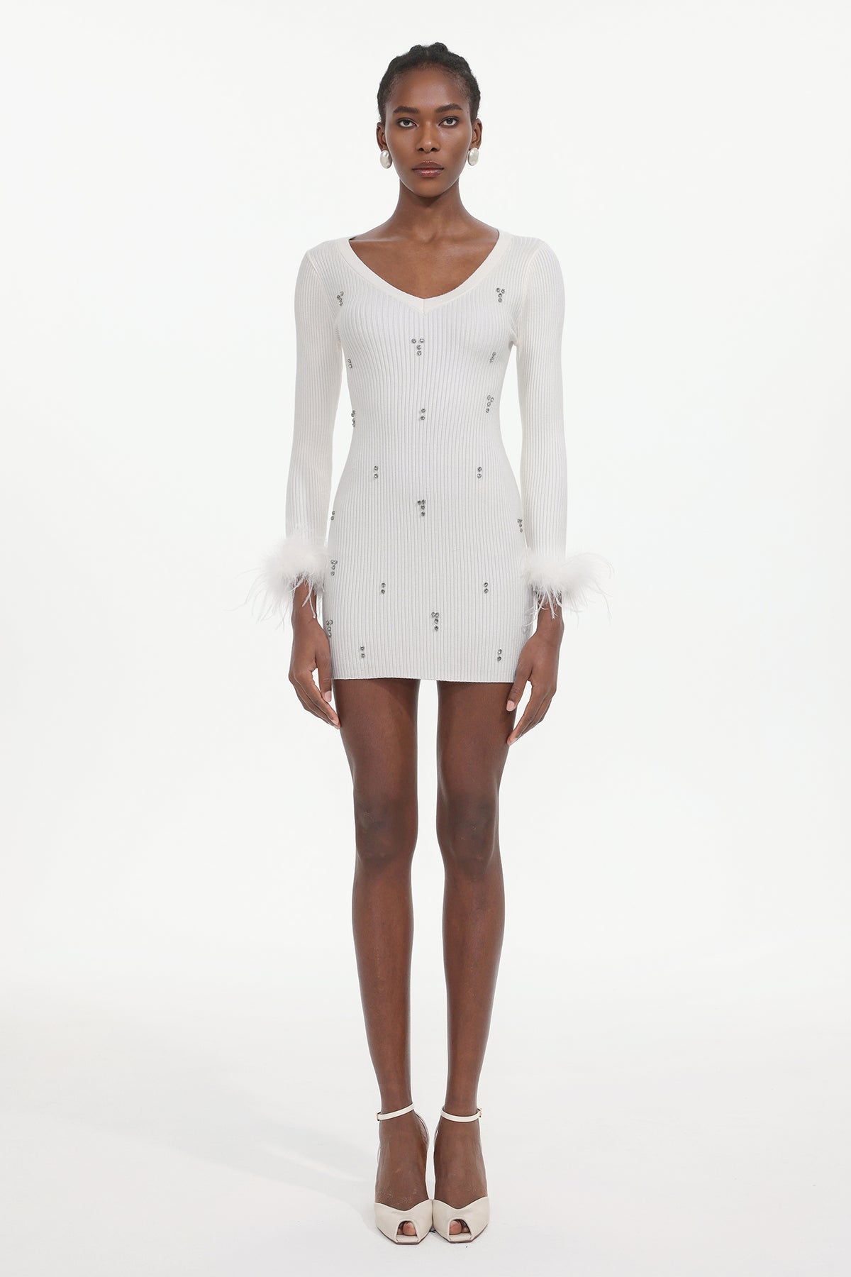 Moua Elegant Contour Long Sleeve Rhinestone Feather Knit White Mini Dress