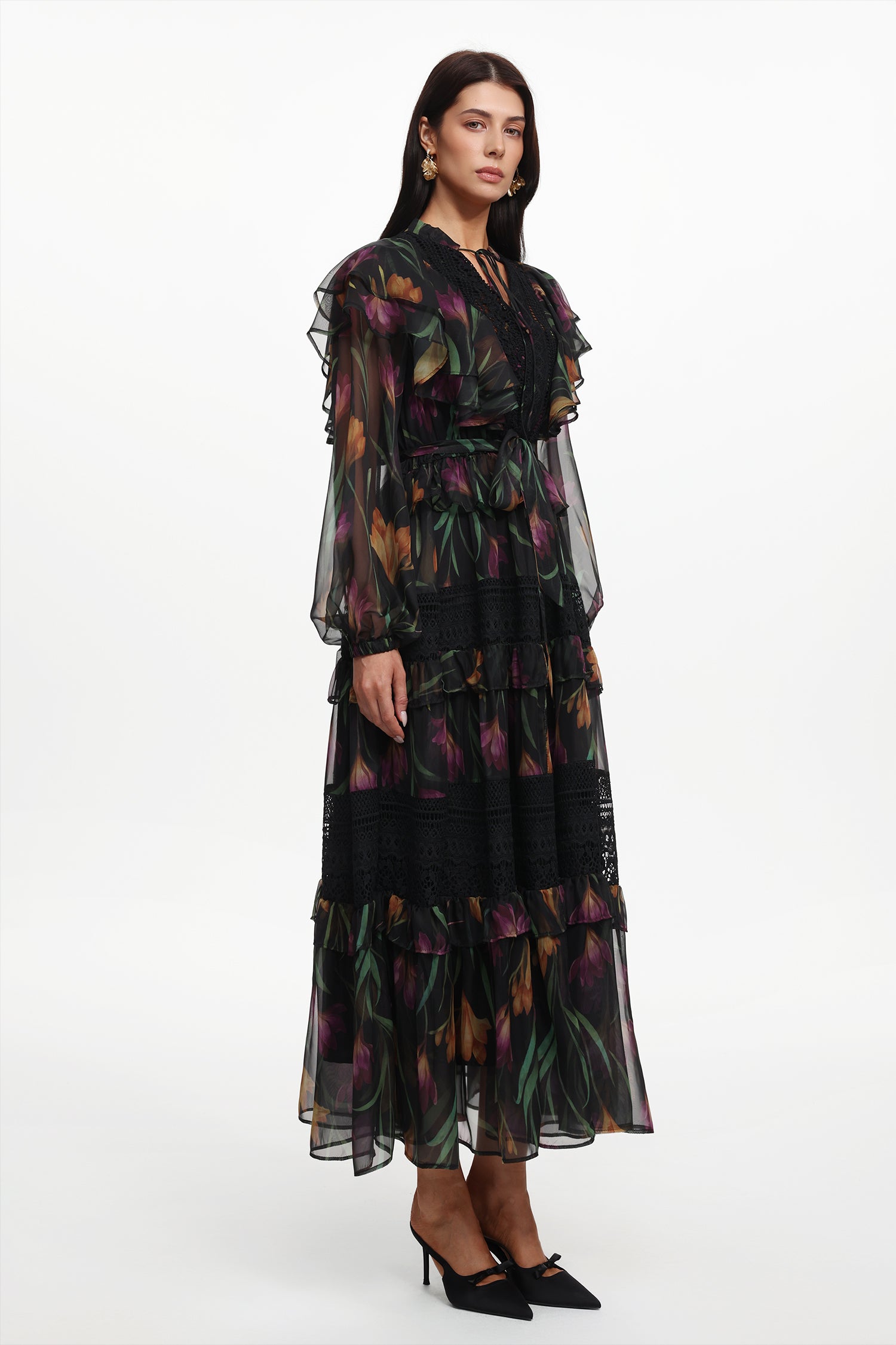 Gilian Resort Flowy Long Sleeve Floral Printed Ruffle Woven Maxi Dress
