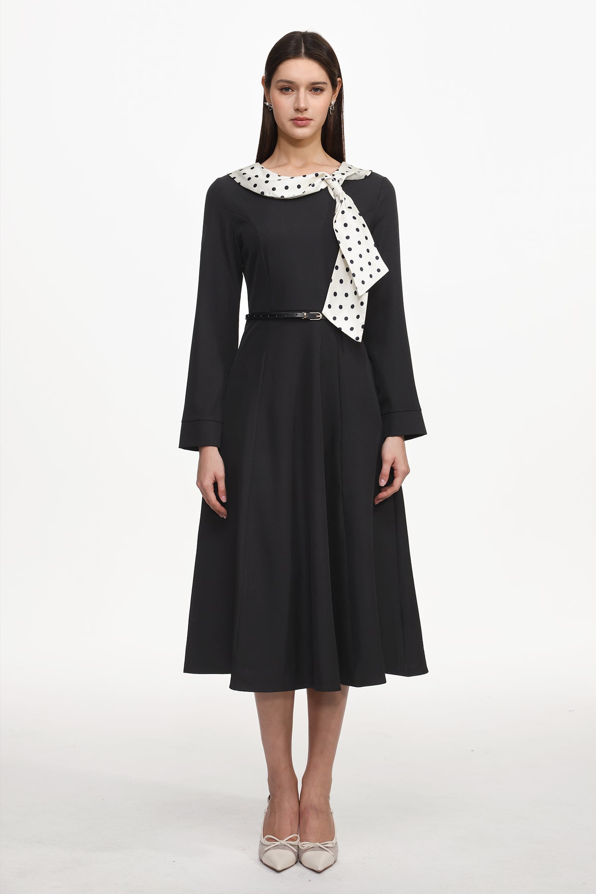 Tikia Vintage Contour Long Sleeve Knit Maxi Dress