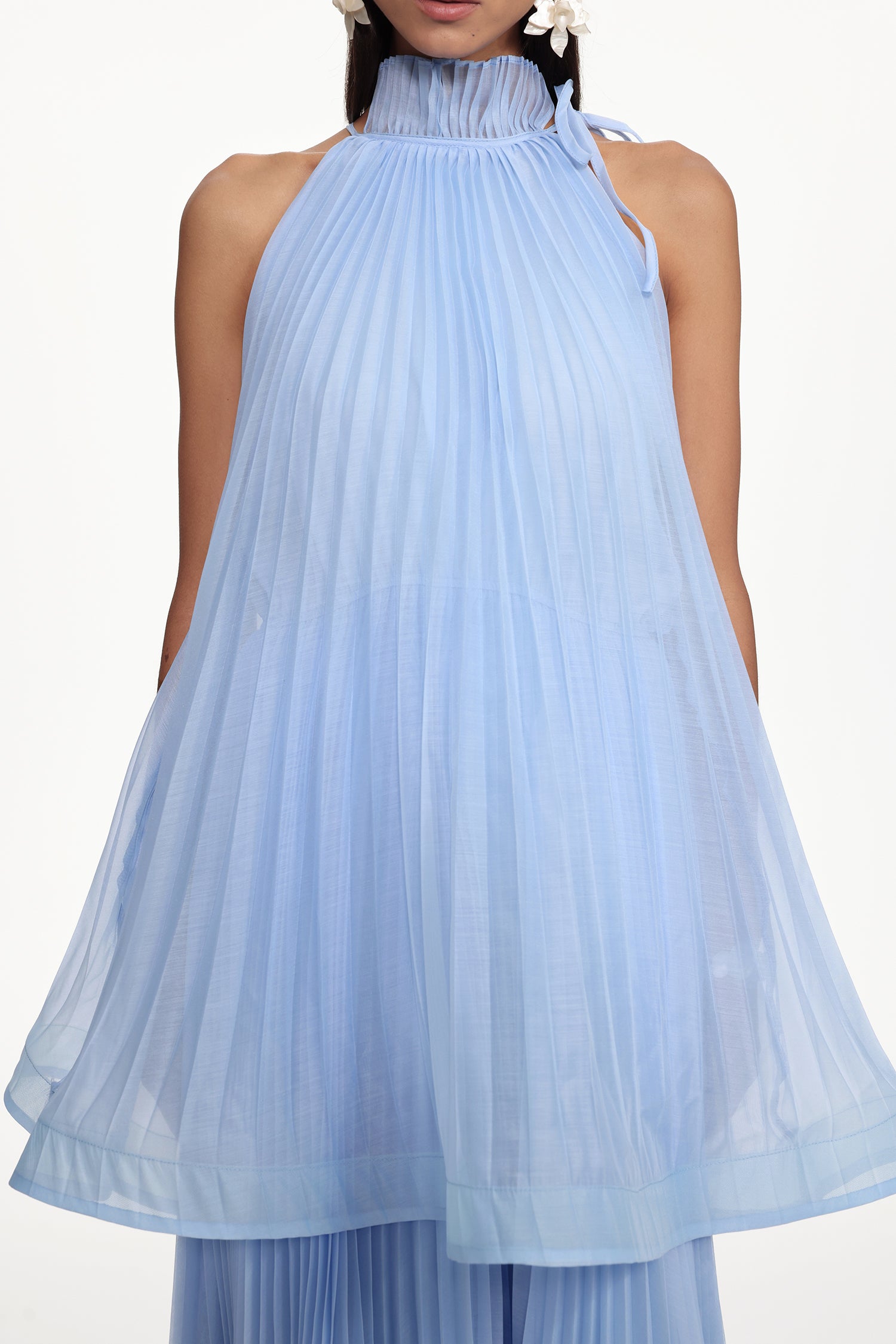 Terela Resort Flowy Sleeveless Pleated Woven Maxi Dress