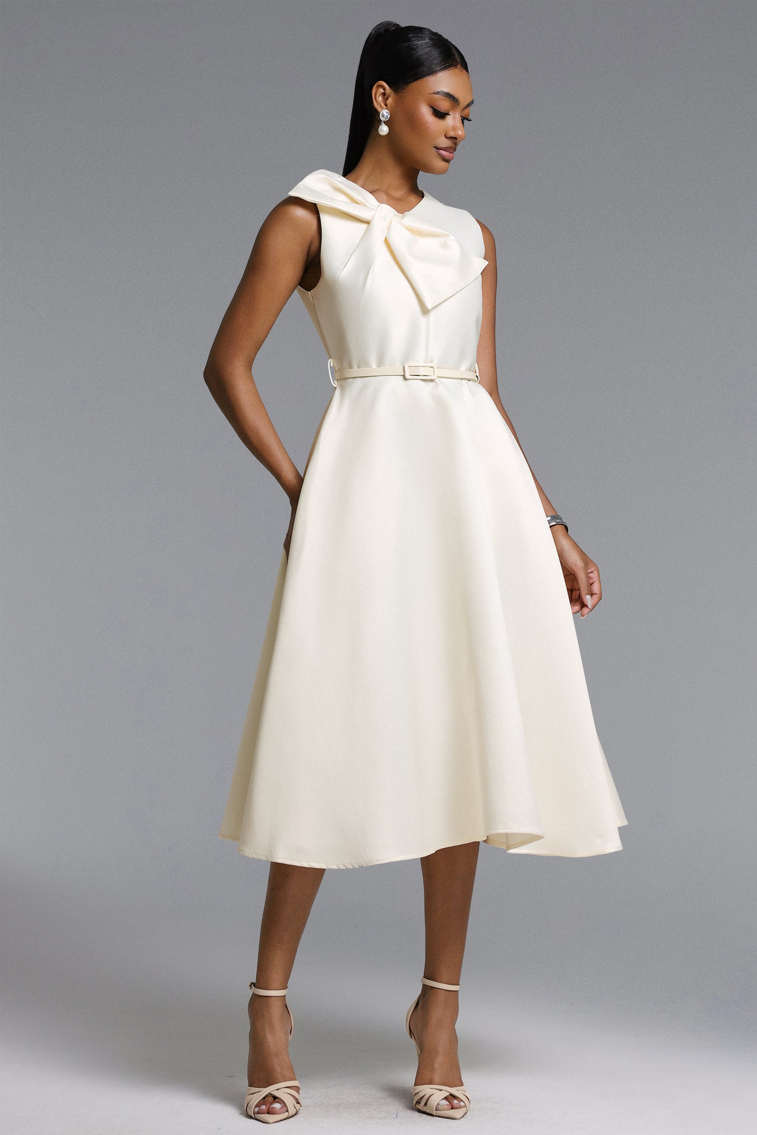 Fallon Elegant Tailored Sleeveless Bow Detailed Woven Maxi Dress