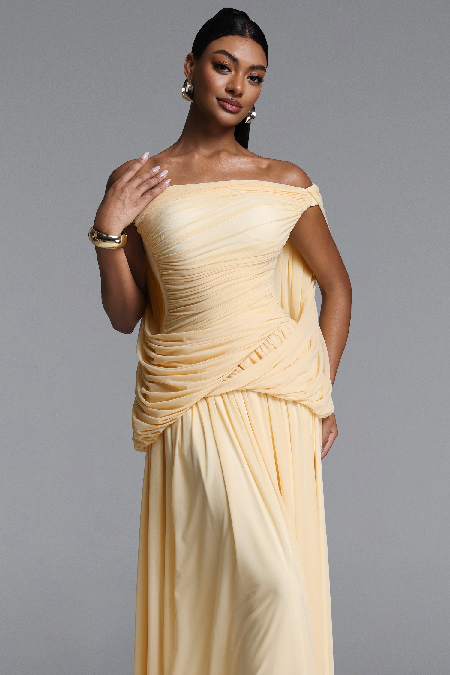 Harena Elegant Contour Off Shoulder Ruched Maxi Dress