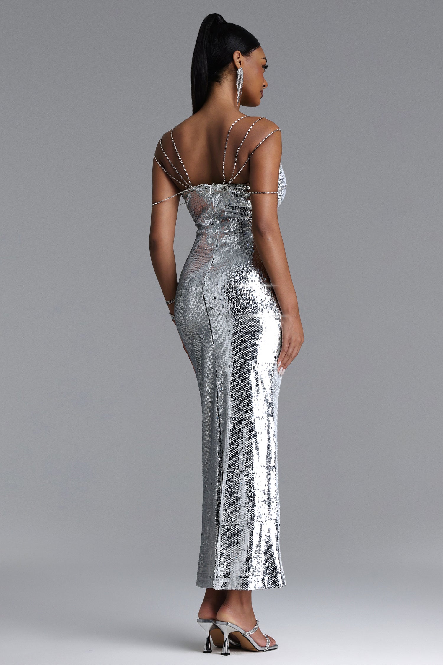 Hona Glamorous Contour Sequin Maxi Dress
