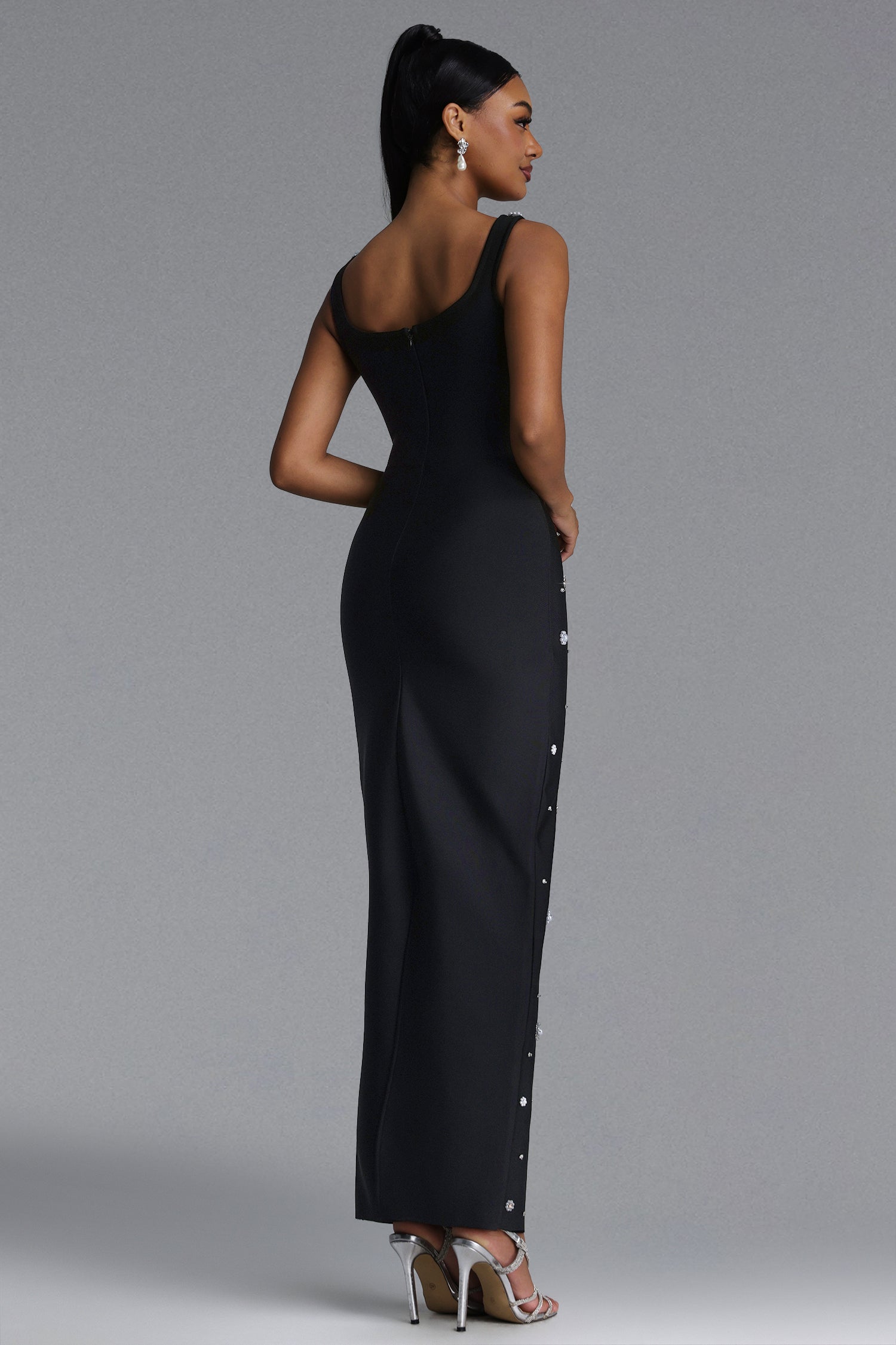 Jellay Glamorous Contour Rhinestone Buttoned Bandage Maxi Dress