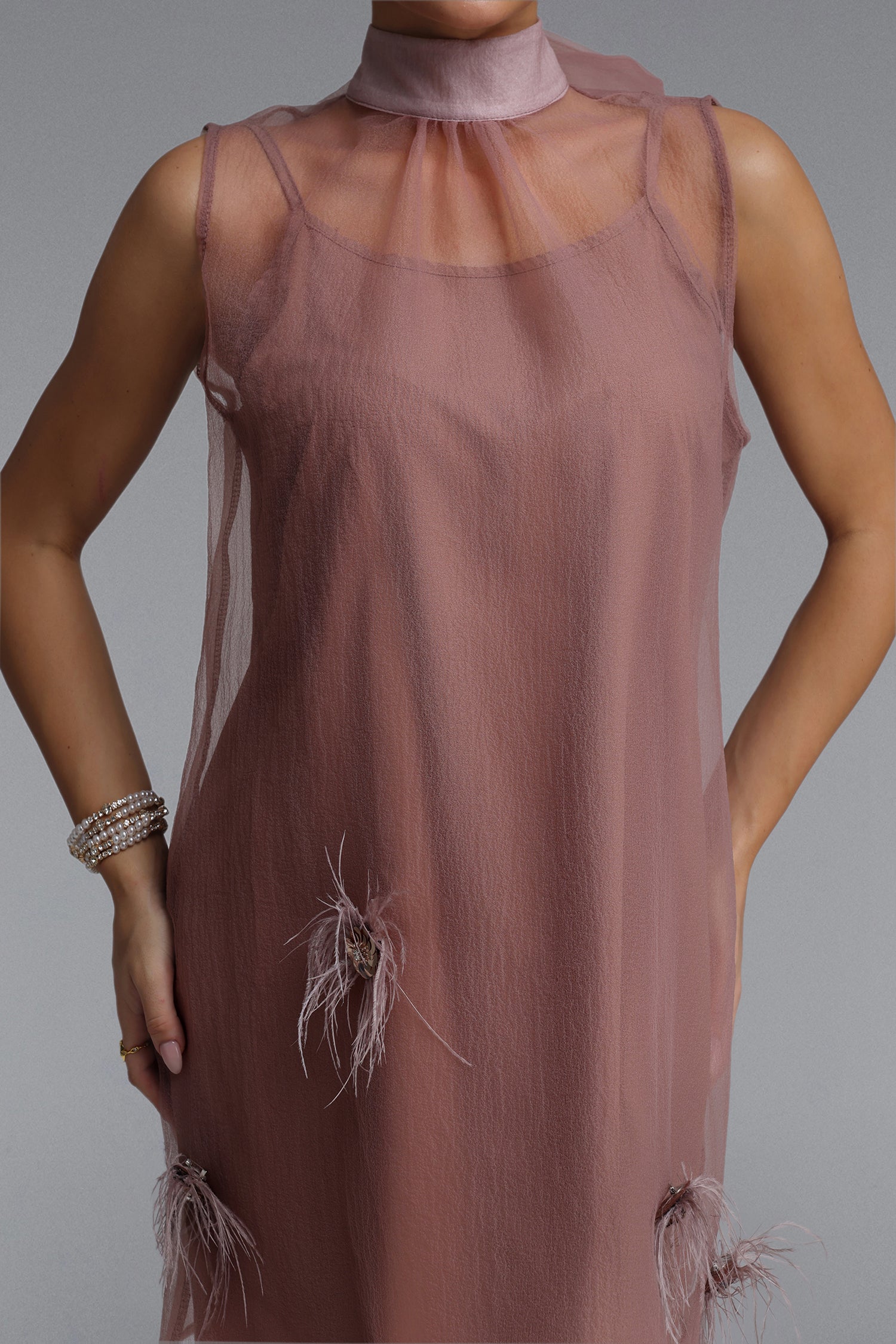 Michelle Chic Flowy Sleeveless Faux Feather Embellishment Chiffon Mini Dress