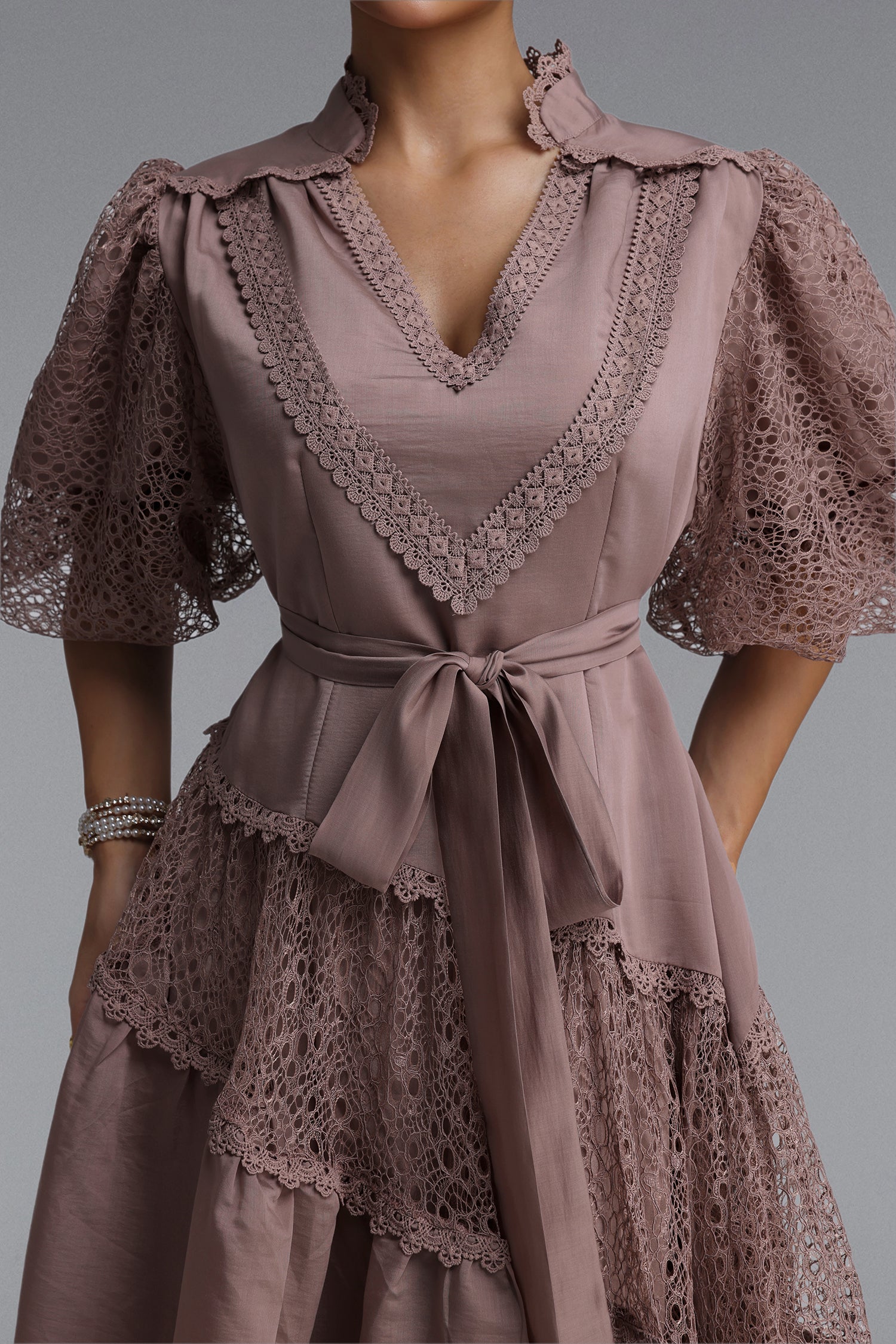 Kila Resort Flowy V Neck Puff Sleeve Woven DustyRose Mini Dress